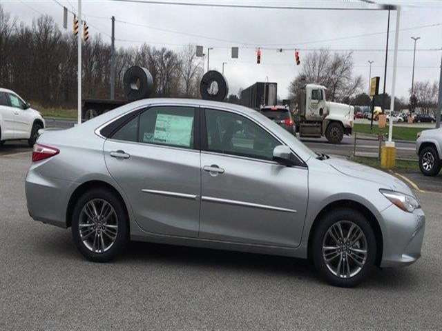 Toyota Camry 2017 photo 1